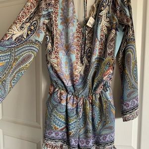 BNWT MULTICOLOR ROMPER